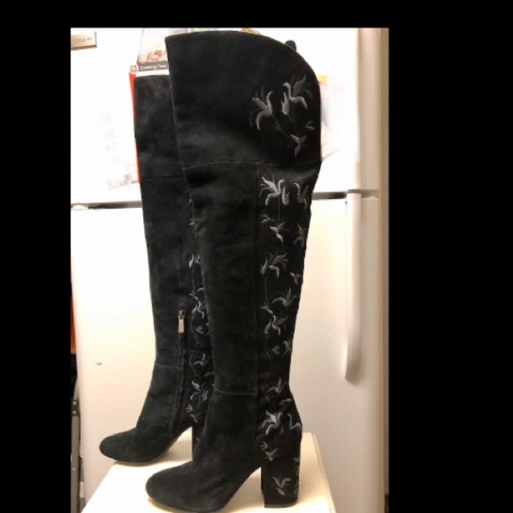 Kenneth Cole Claire Boots 7M